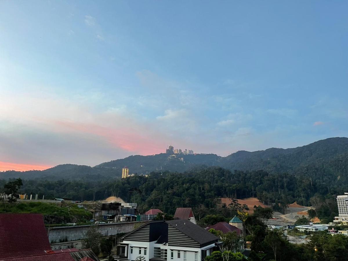 Genting View Duplex Penthouse 5r4b 17pax By Jen.dehome *